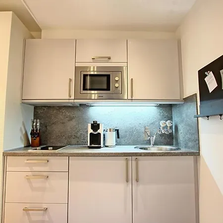 Haus-steinwarder-7-wohnung-strandzeit-37 海利根港